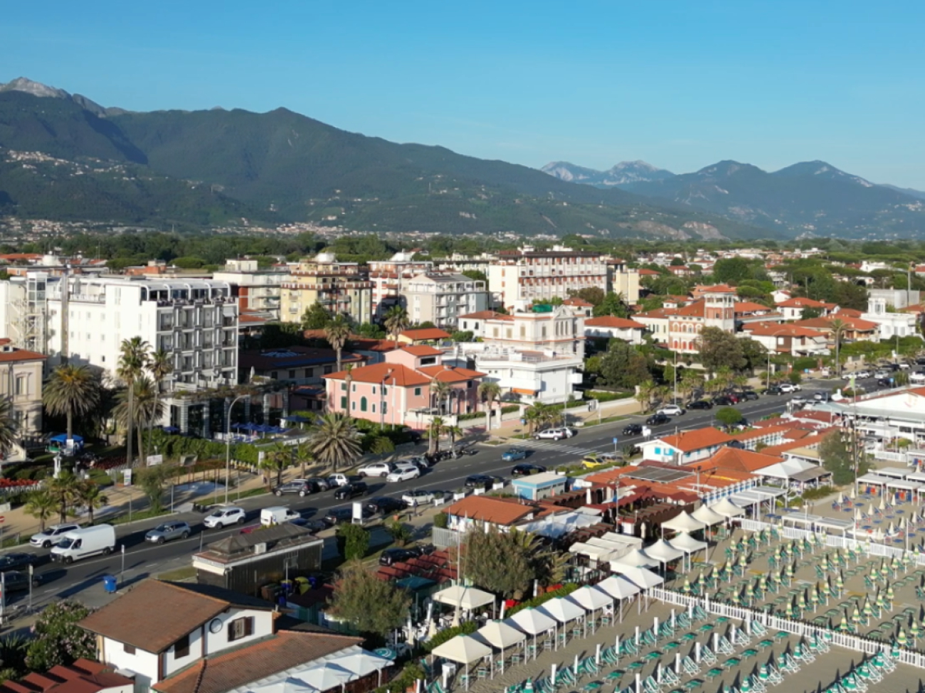 Le case che tutti cercano a Marina di Massa… ma che quasi non esistono